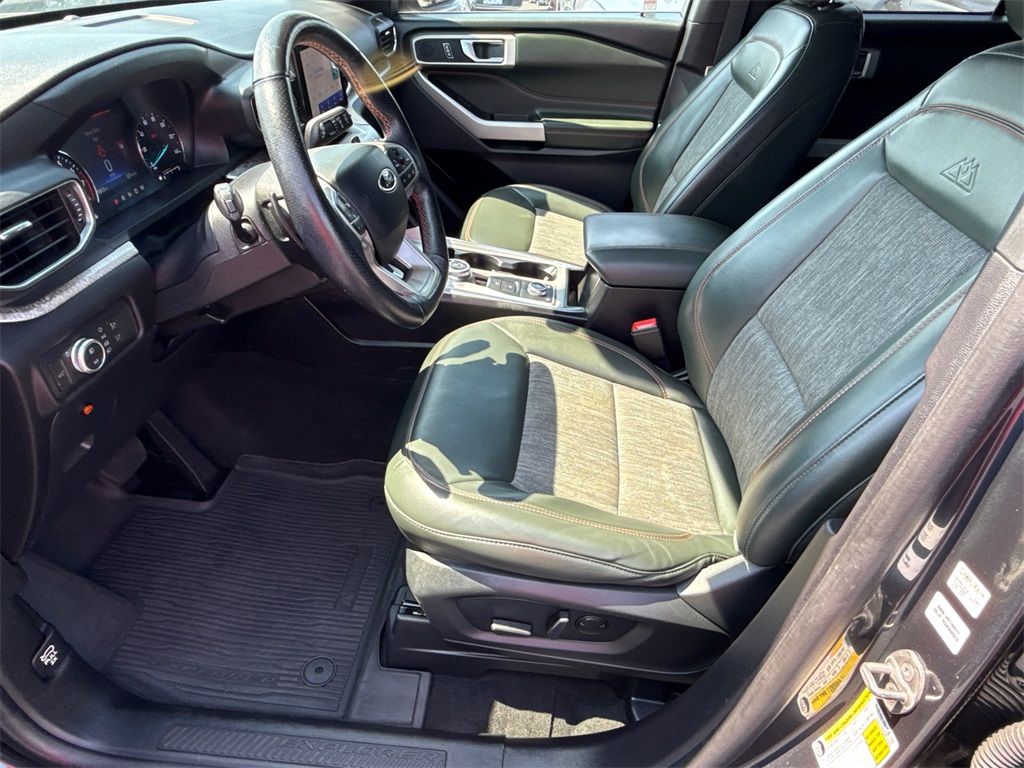 2022 Ford Explorer Timberline photo 6