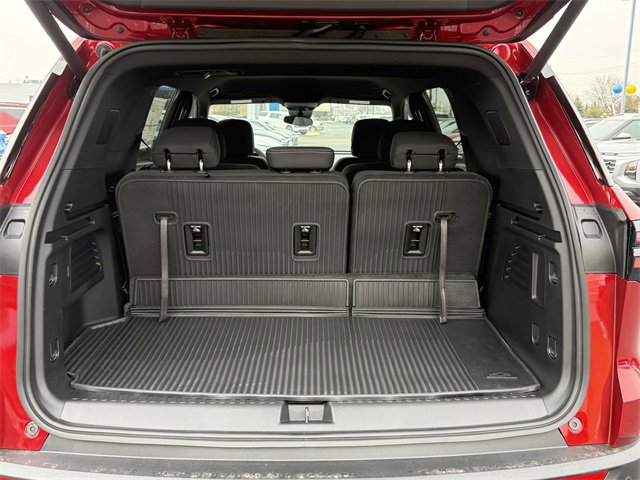 2026 Chevrolet Traverse photo 4