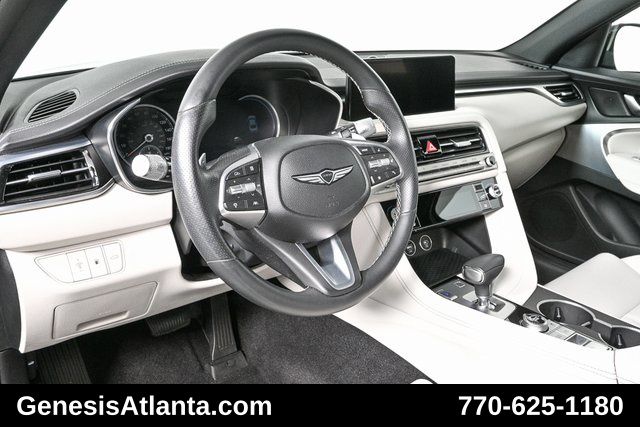 2025 Genesis G70 2.5T photo 4