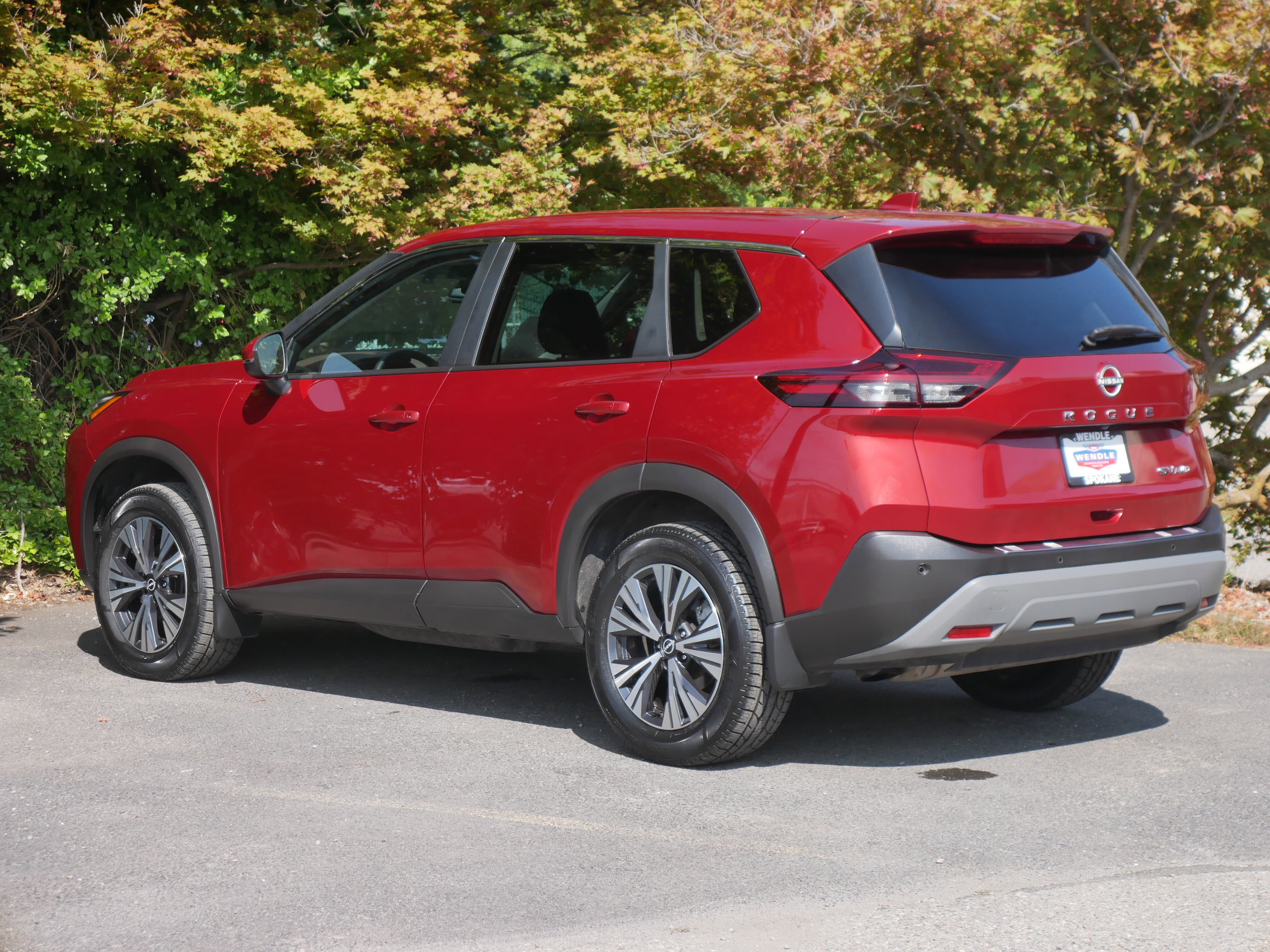 2023 Nissan Rogue SV photo 3