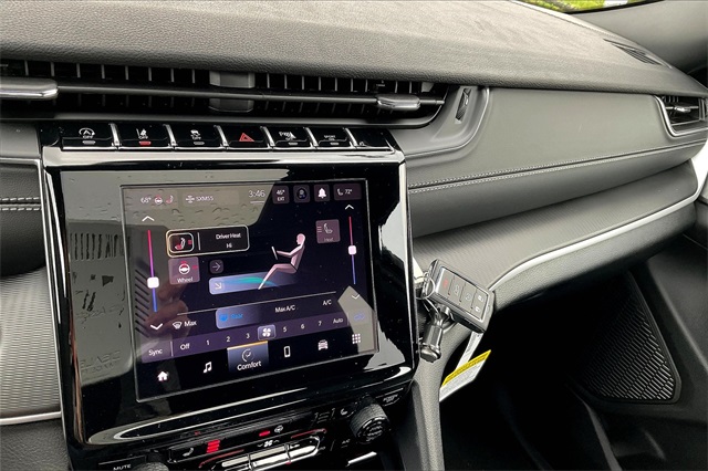 2025 Jeep Grand Cherokee Altitude photo 28