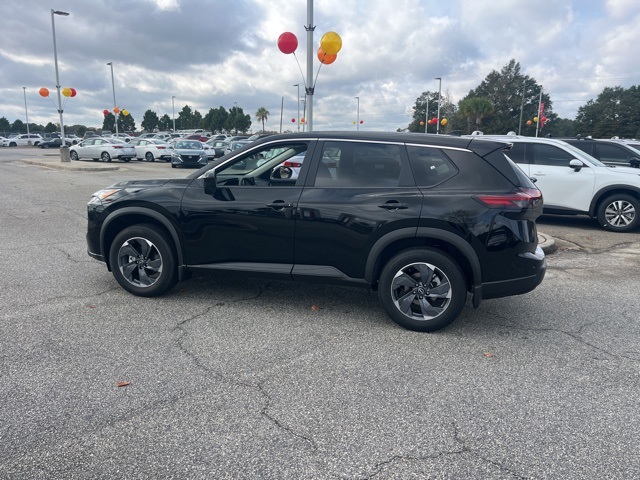 2026 Nissan Rogue SV photo 3