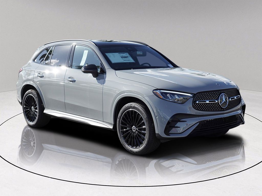 2026 Mercedes-Benz GLC Base