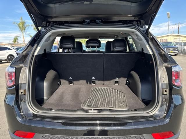 2022 Jeep Compass Trailhawk photo 18
