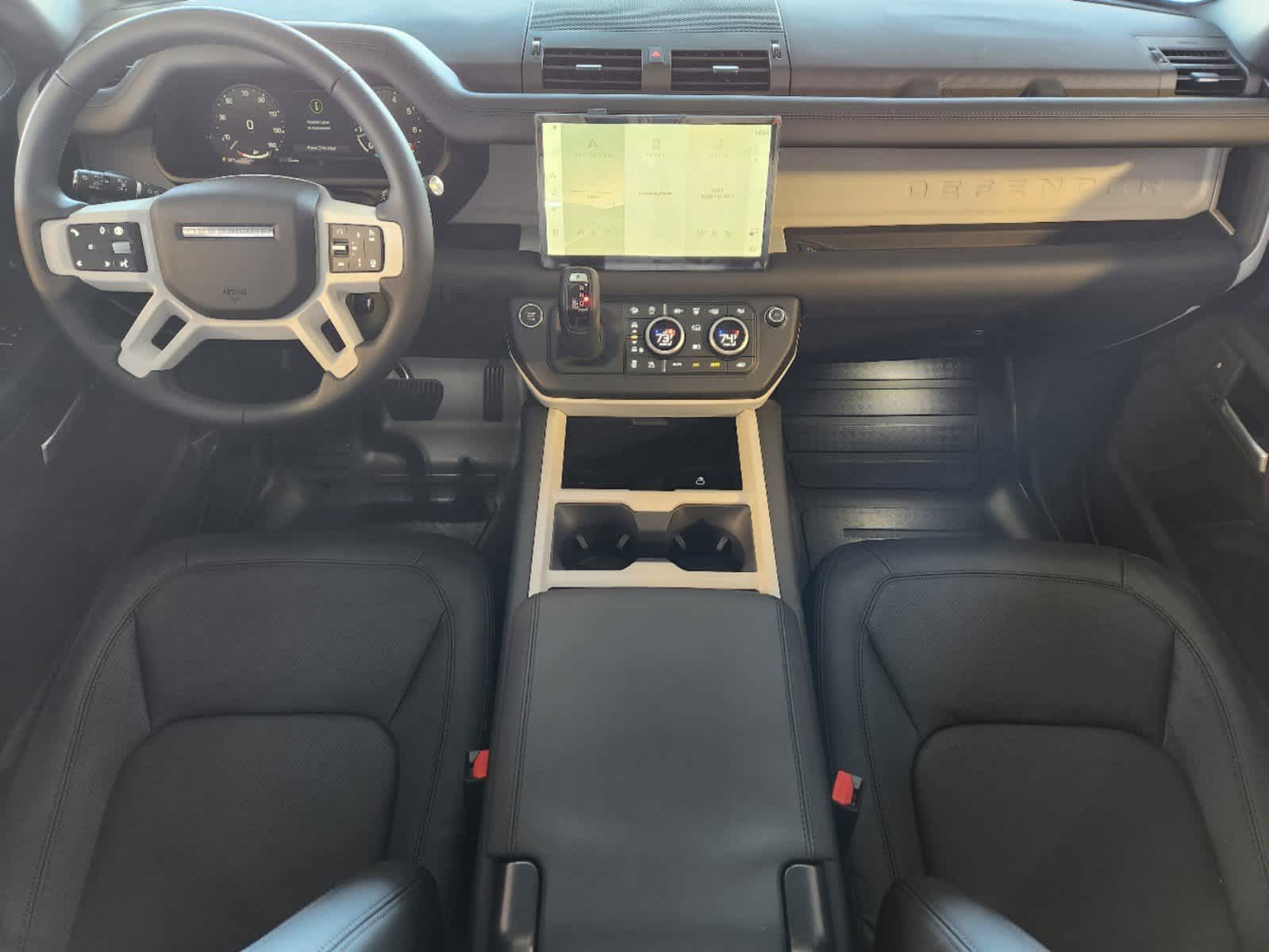 2025 Land Rover Defender 110 X-Dynamic SE photo 23