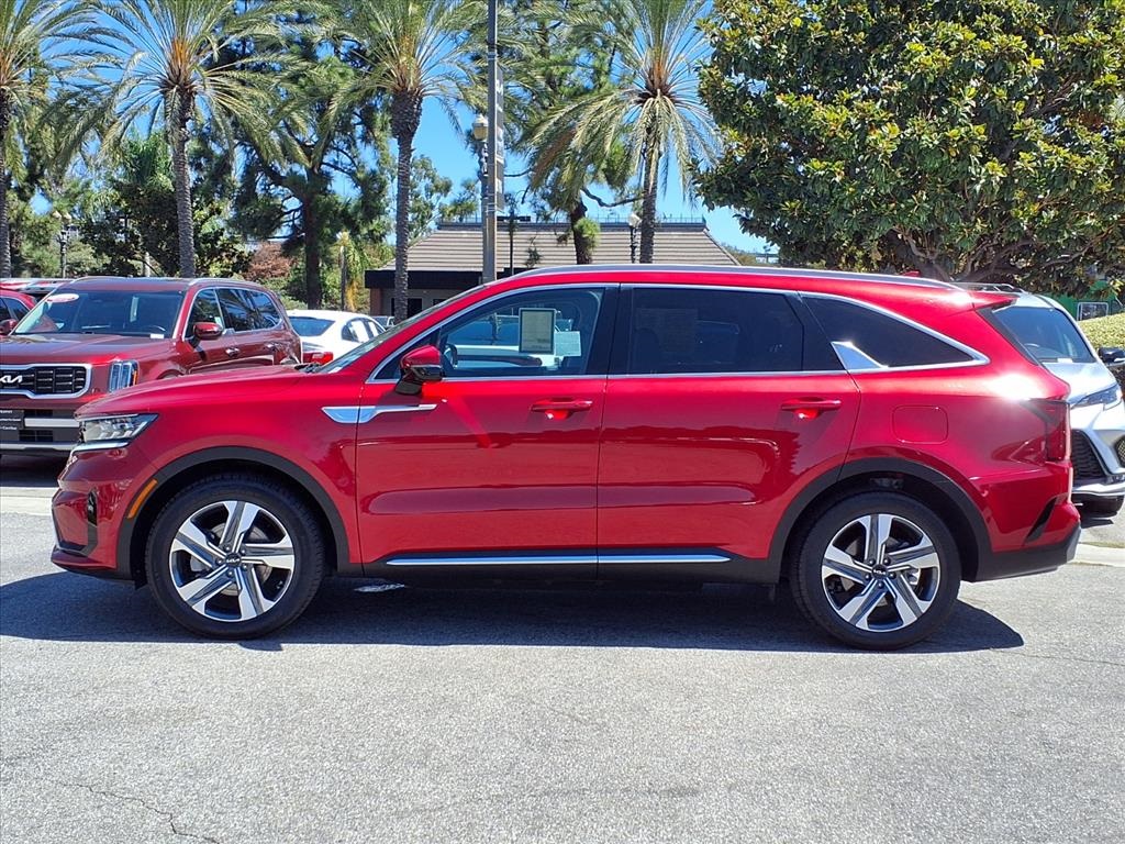 2022 Kia Sorento Plug-In Hybrid SX photo 2