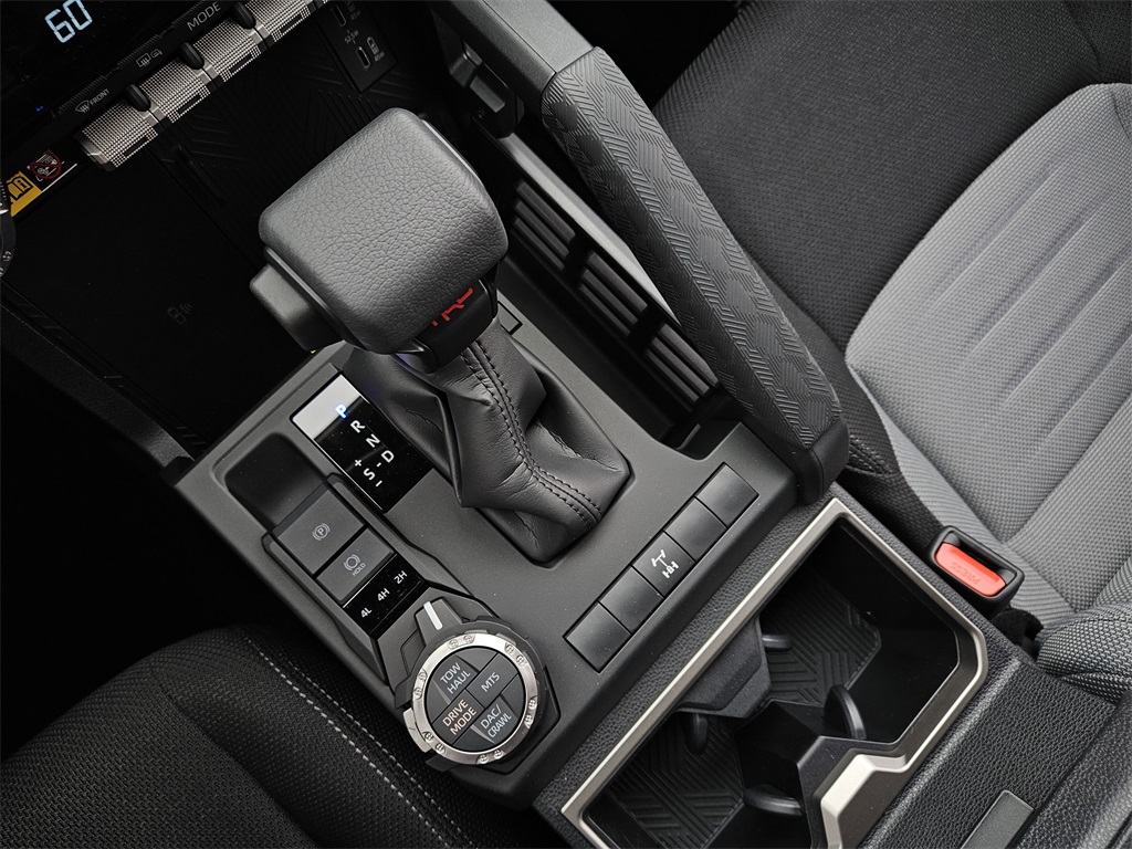 2025 Toyota 4Runner TRD Off-Road photo 15