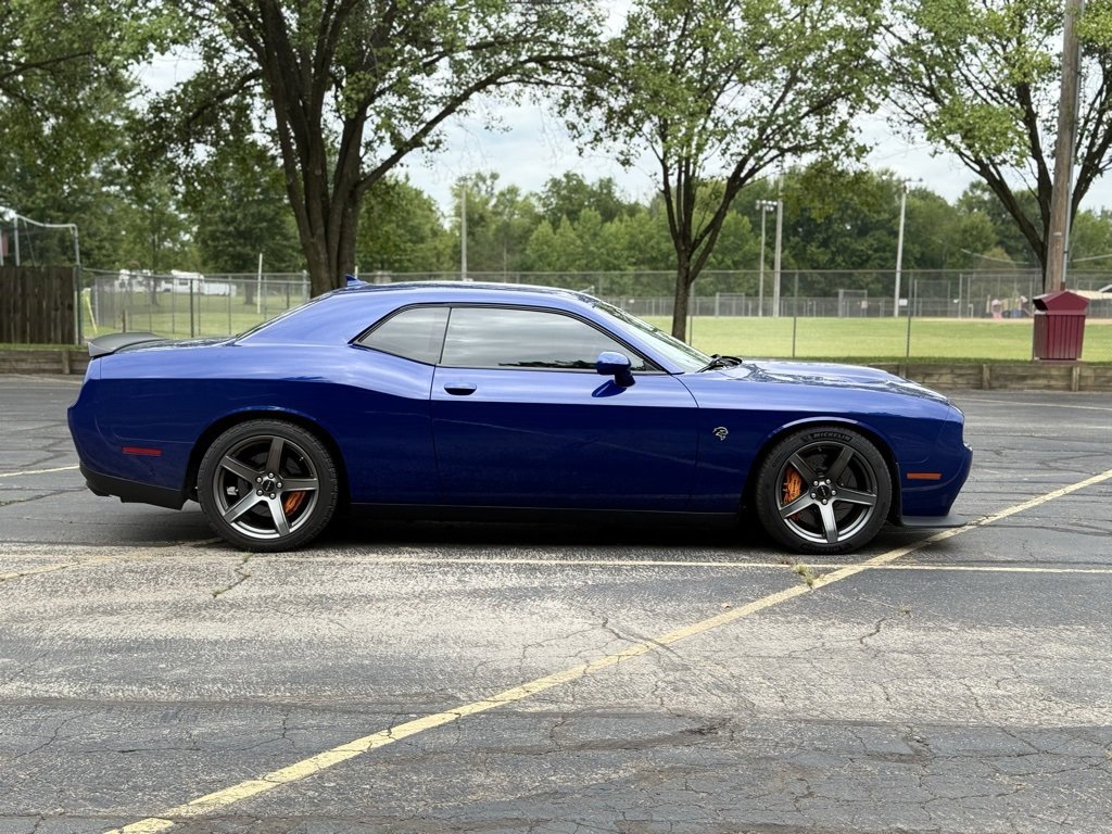 2C3CDZC94JH208447