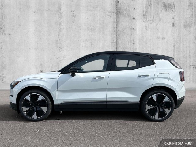 New 2025 Volvo EX30 Single Motor Extended Range RWD Ultra