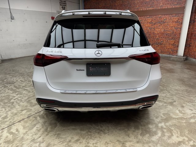 2026 Mercedes Benz GLE 350 4MATIC photo 3