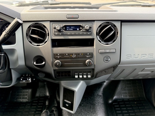2026 Ford F-650 photo 19
