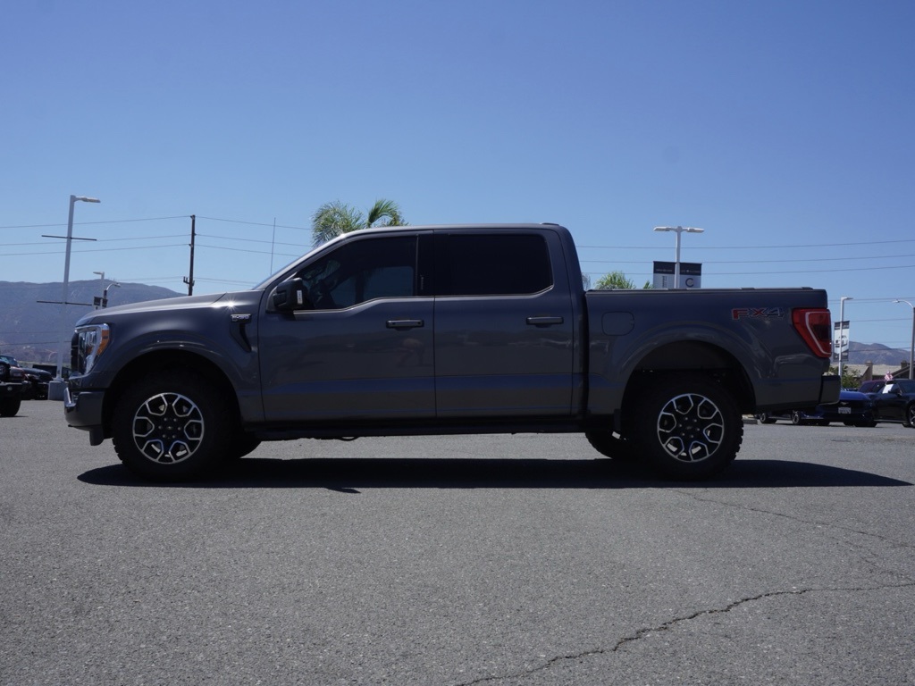 2021 Ford F-150 XLT FX4 photo 6