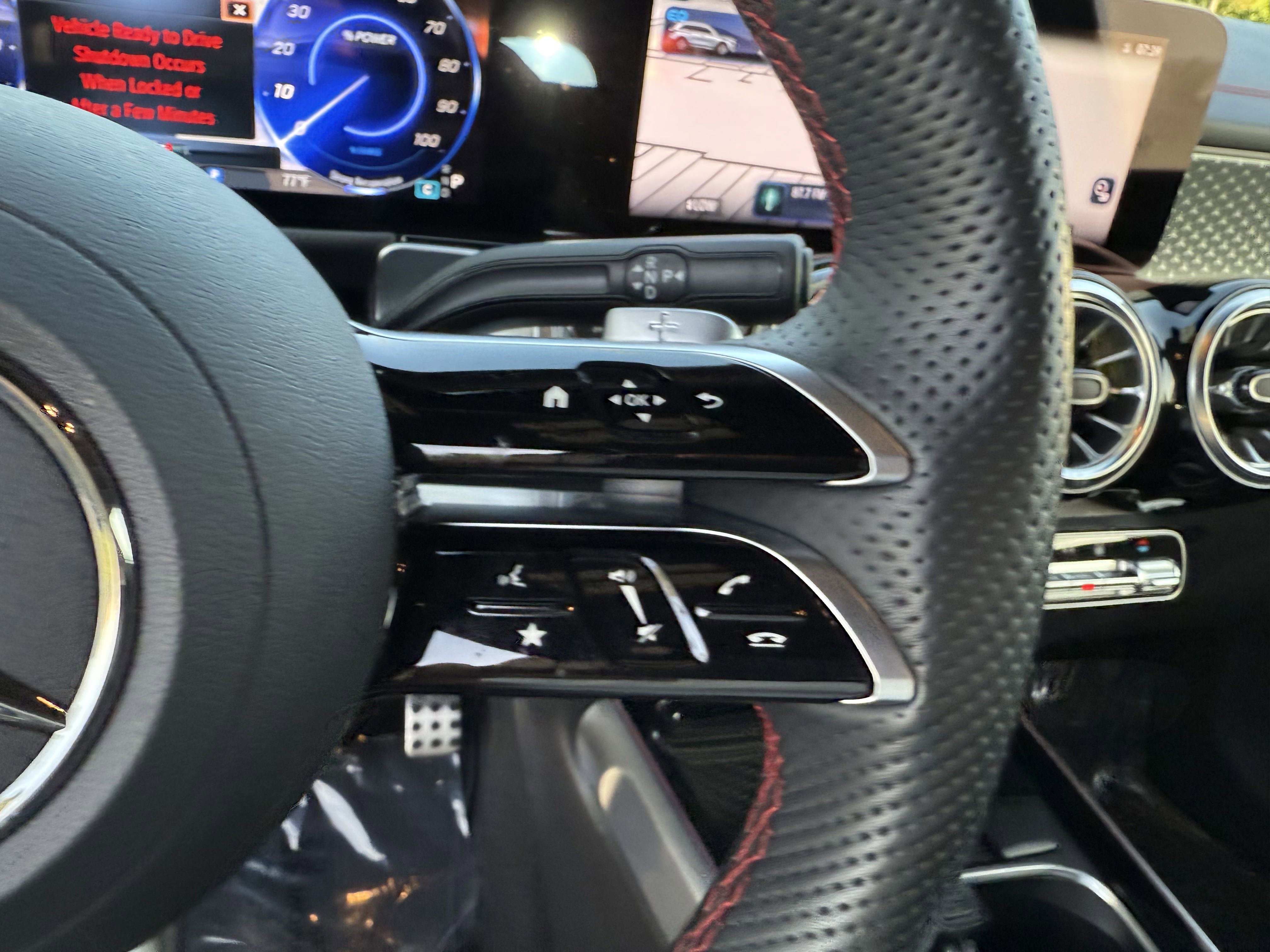 2024 Mercedes Benz EQB 350 4MATIC photo 9
