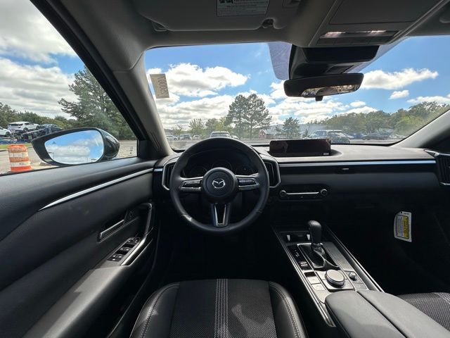 2025 Mazda CX-50 2.5 S Preferred photo 15