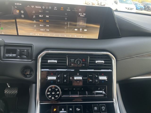 2025 Nissan Armada Platinum Reserve photo 15