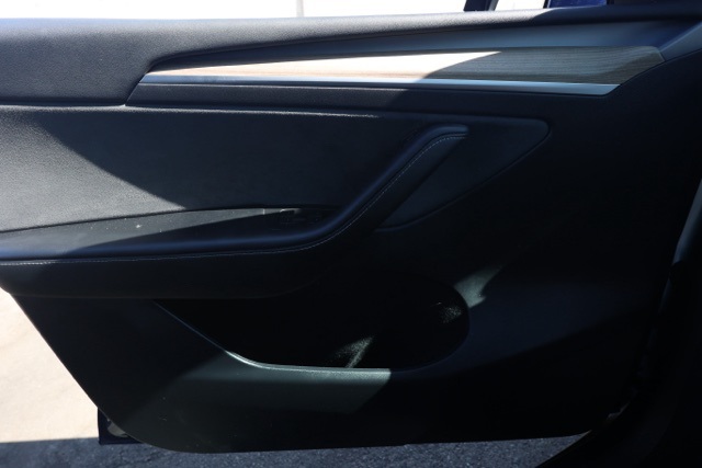 2023 Tesla Model Y Long Range photo 22