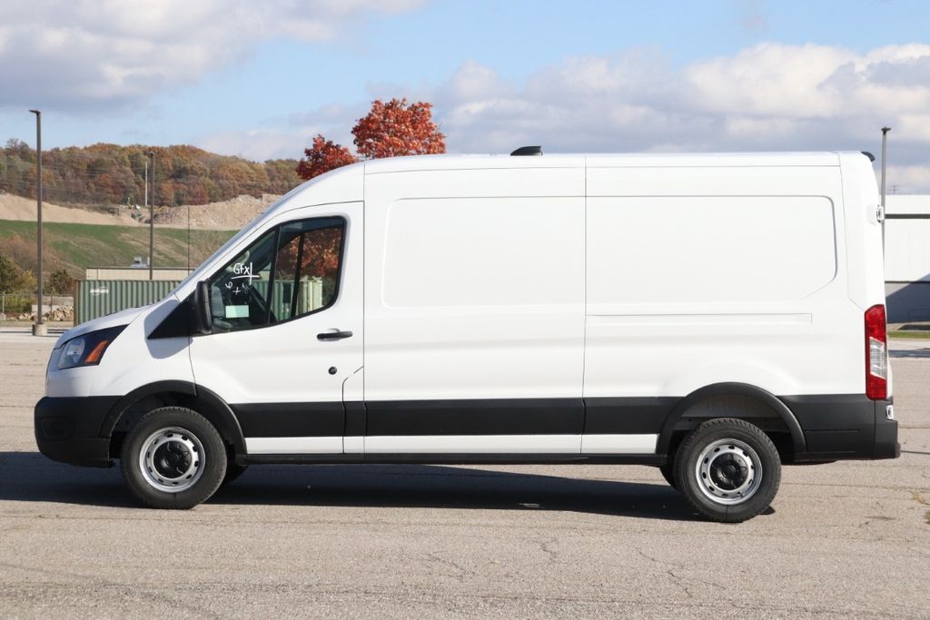 2026 Ford Transit photo 4