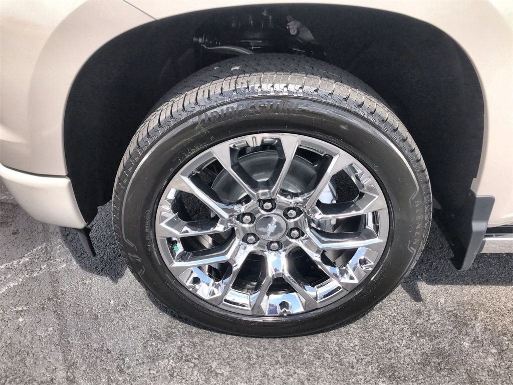 2026 Chevrolet Silverado 1500 High Country photo 10