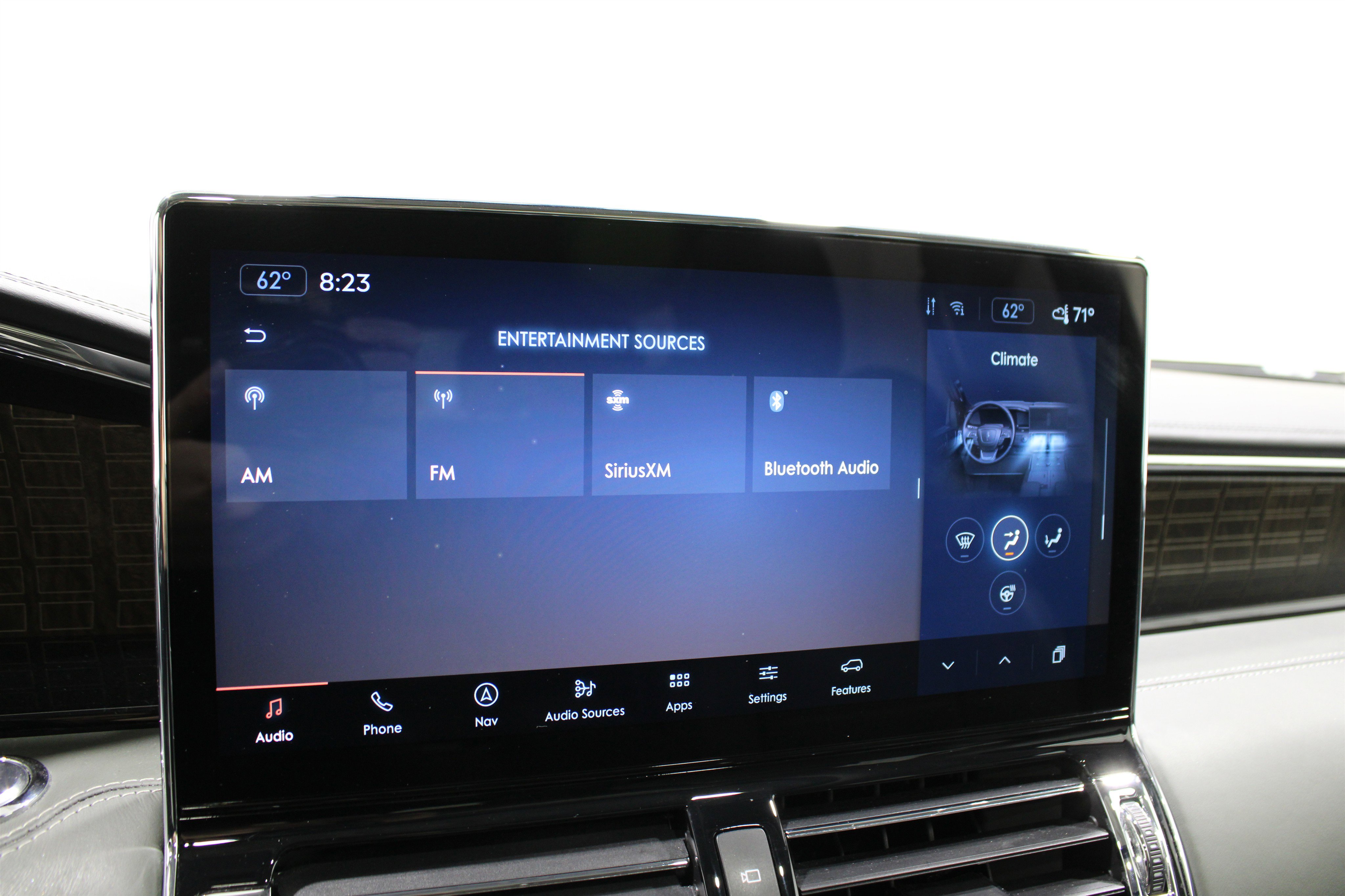 2022 Lincoln Navigator Black Label photo 11