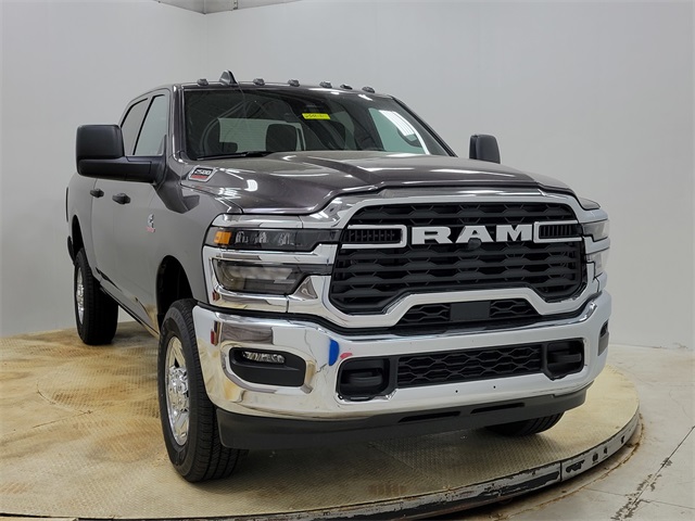 2025 Ram 2500 Tradesman photo 2