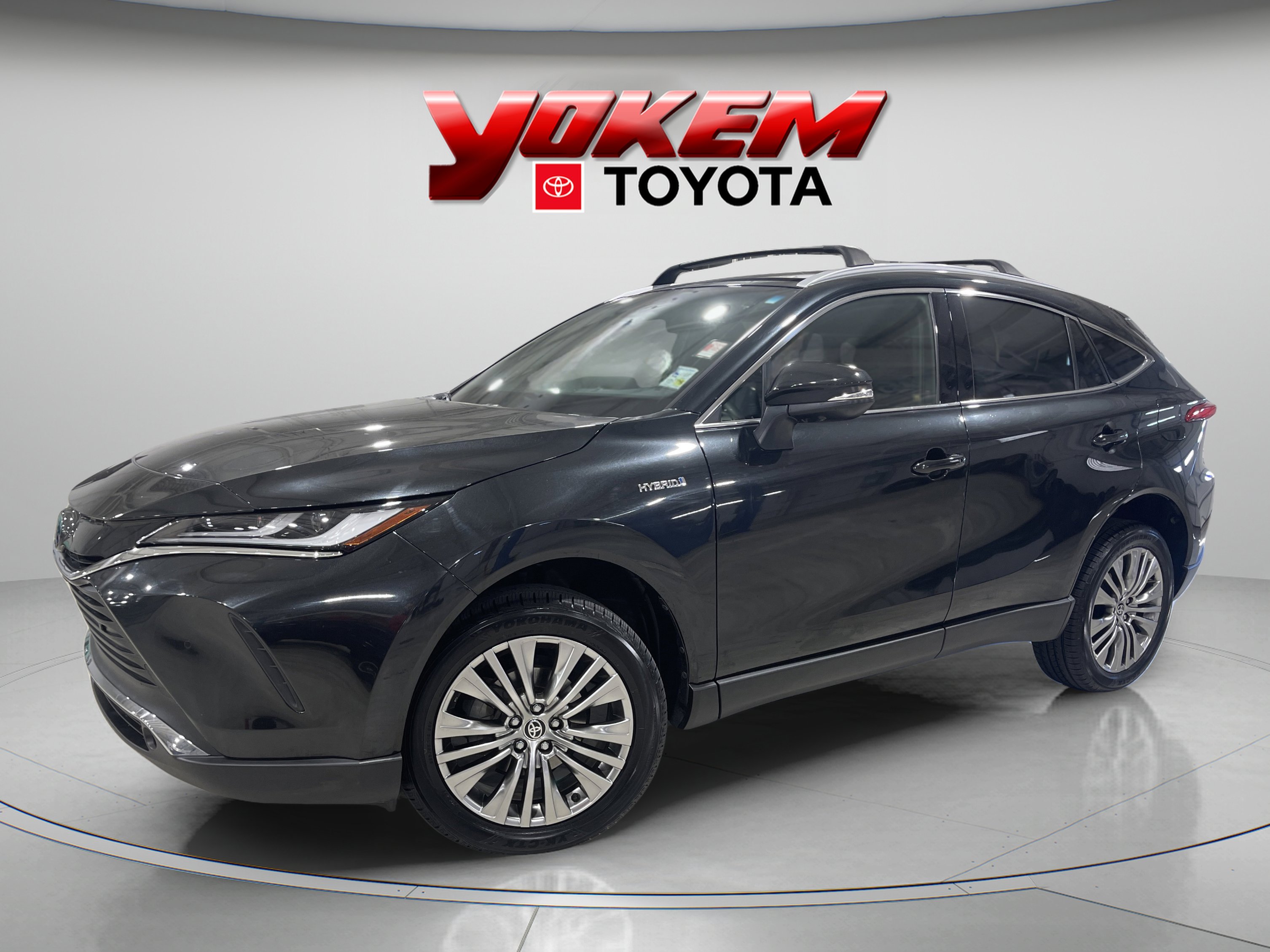 2021 Toyota Venza Limited's photo