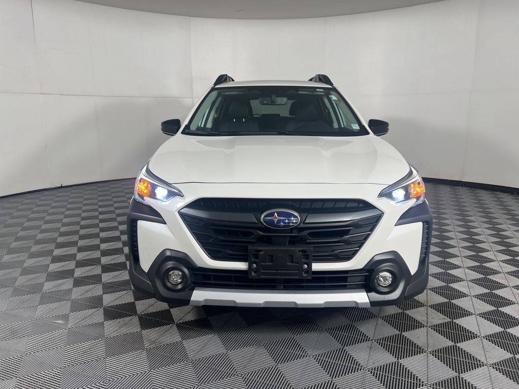 2023 Subaru Outback Limited photo 9