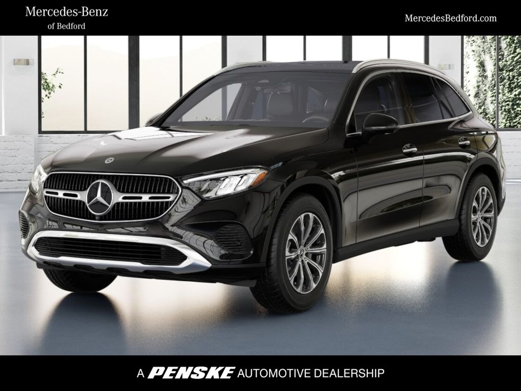 2026 Mercedes-Benz GLC Base's photo