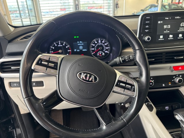 Used 2021 Black Copper Kia S image 9