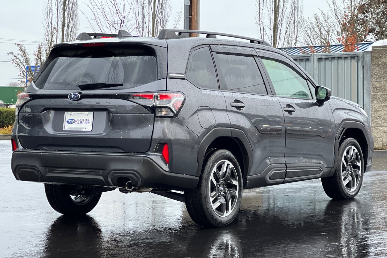 2025 Subaru Forester Limited photo 2