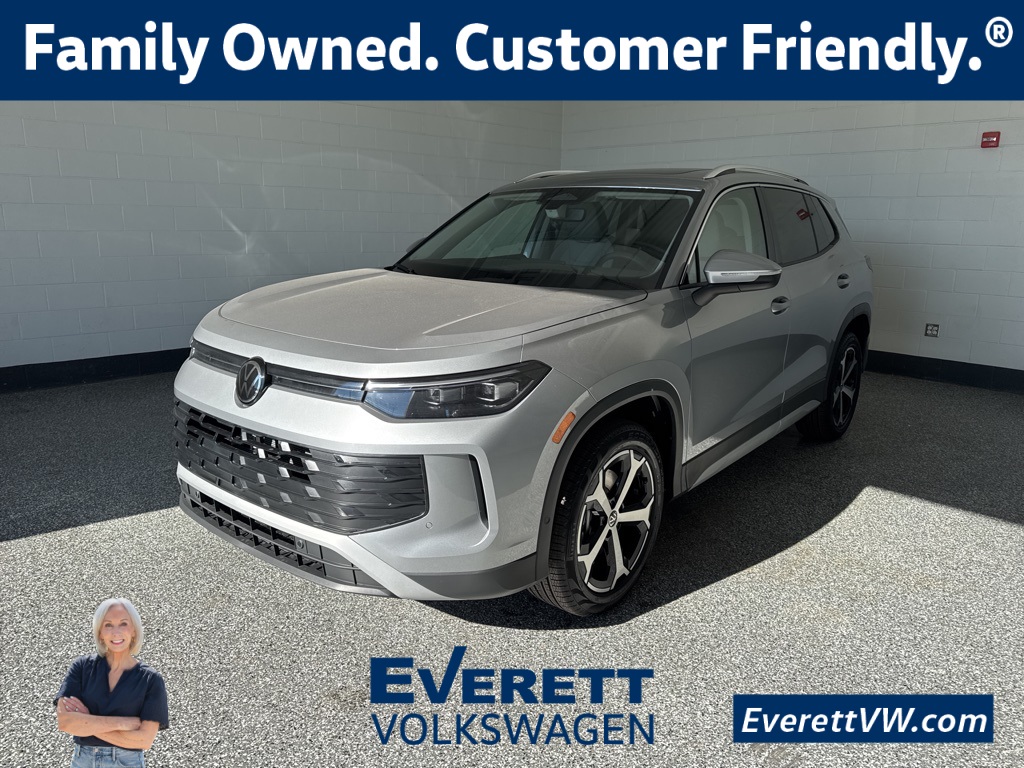 2026 Volkswagen Tiguan SE's photo