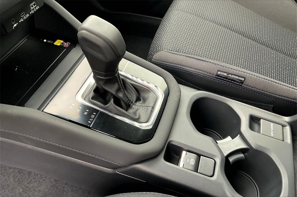 2025 Subaru Forester Premium Base photo 6