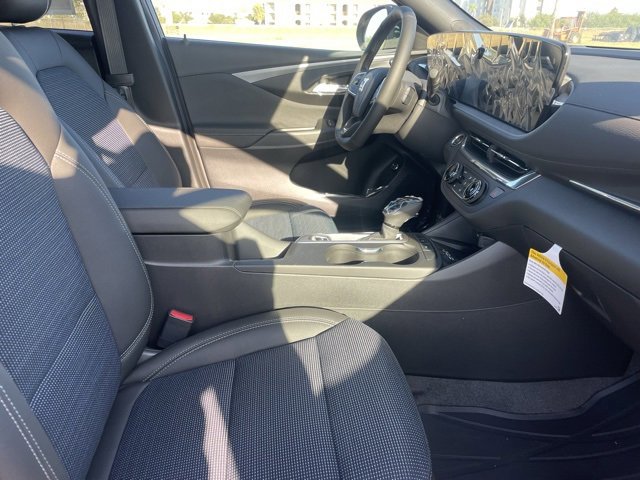 2025 Buick Envista Preferred photo 18