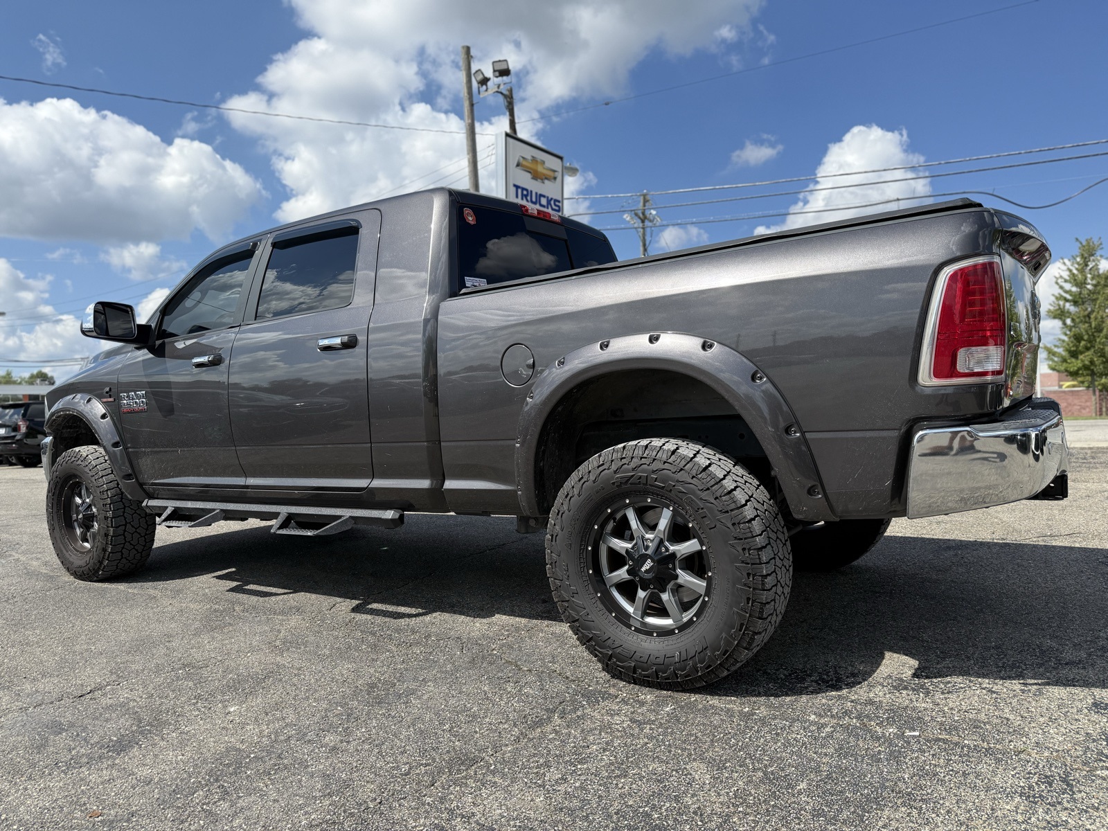2018 Ram 2500 Laramie photo 6