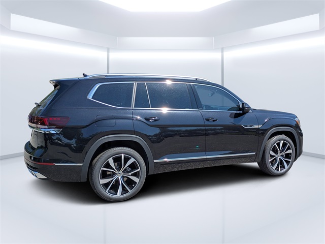 2025 Volkswagen Atlas SEL Premium R-Line photo 3