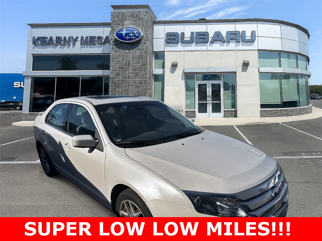 2011 Ford Fusion SEL's photo