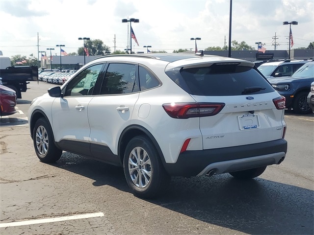 2025 Ford Escape Active photo 3
