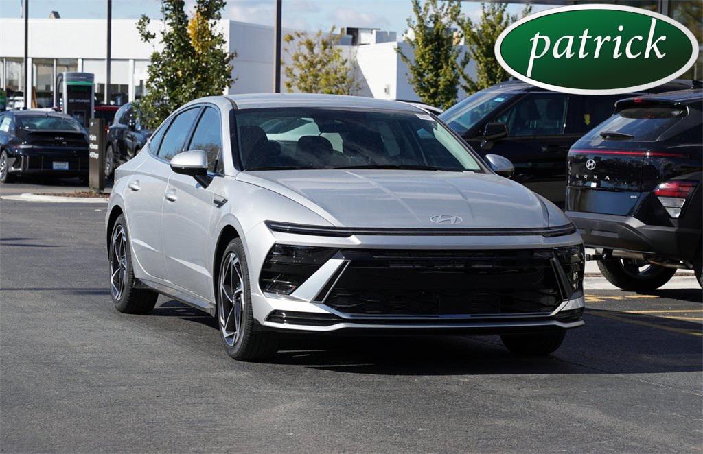 2026 Hyundai Sonata SEL's photo