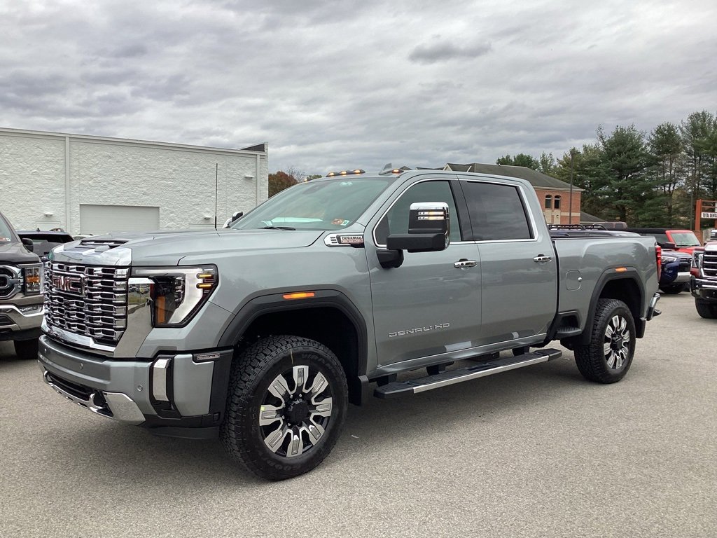 2026 GMC Sierra 2500HD Denali's photo