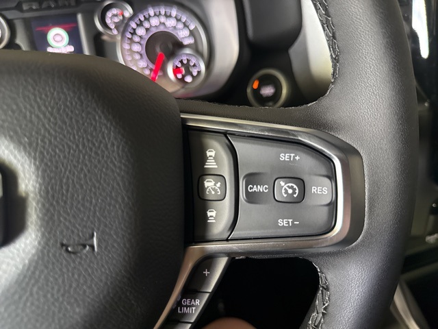 2025 Ram 1500 Big Horn photo 13