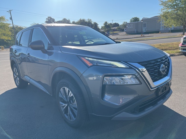2023 Nissan Rogue SV photo 7