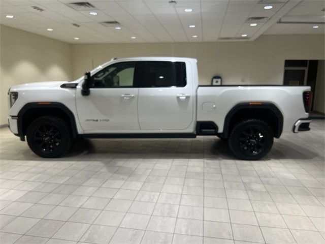 2024 Gmc Sierra HD AT4 photo 2