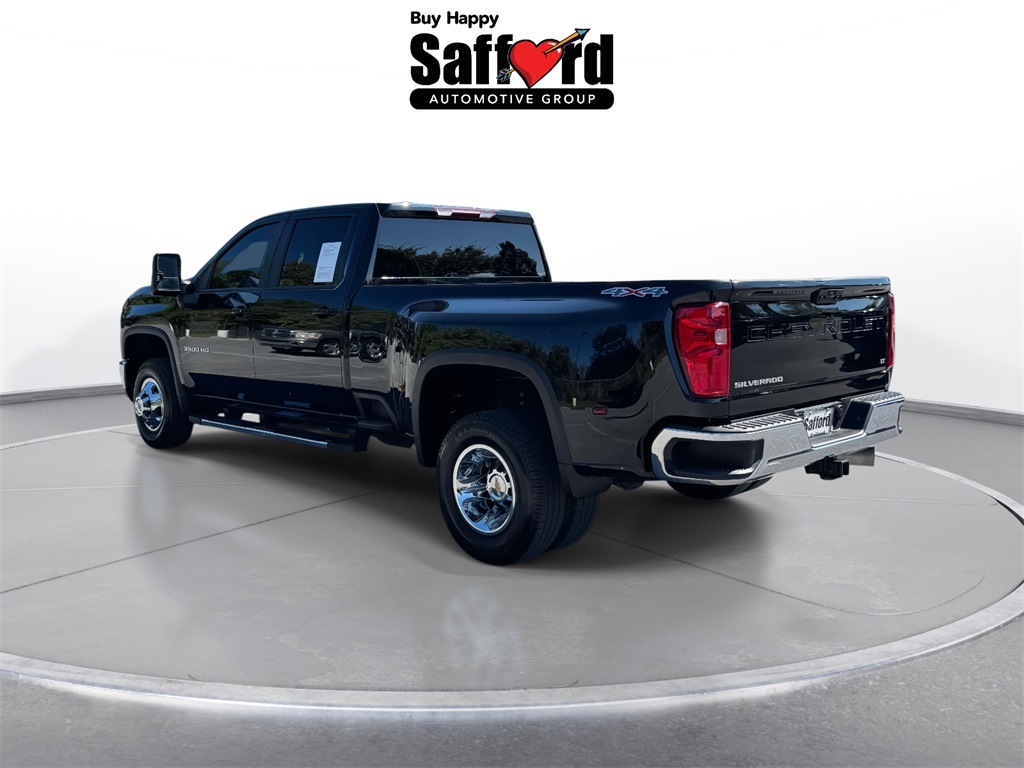 2024 Chevrolet Silverado 3500HD LT photo 4