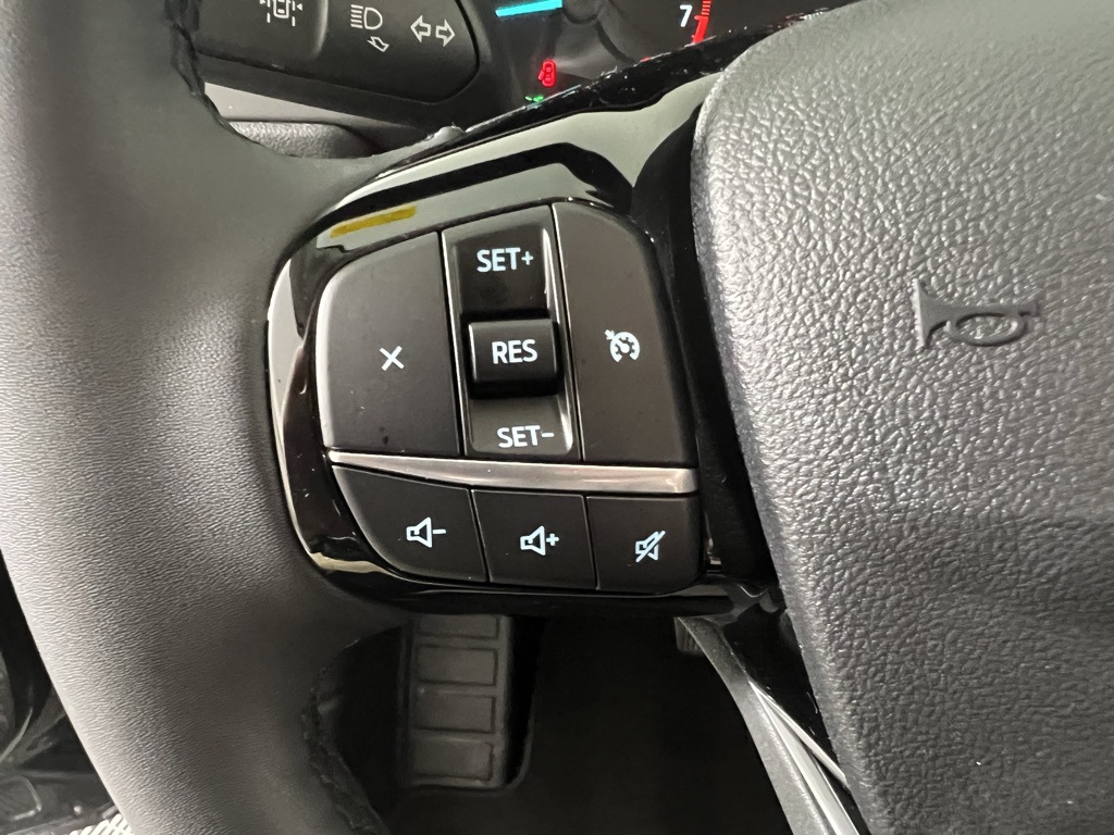 2022 Ford Escape SE photo 13