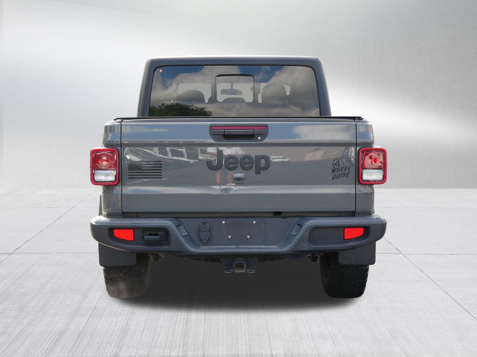 2021 Jeep Gladiator Willys photo 6