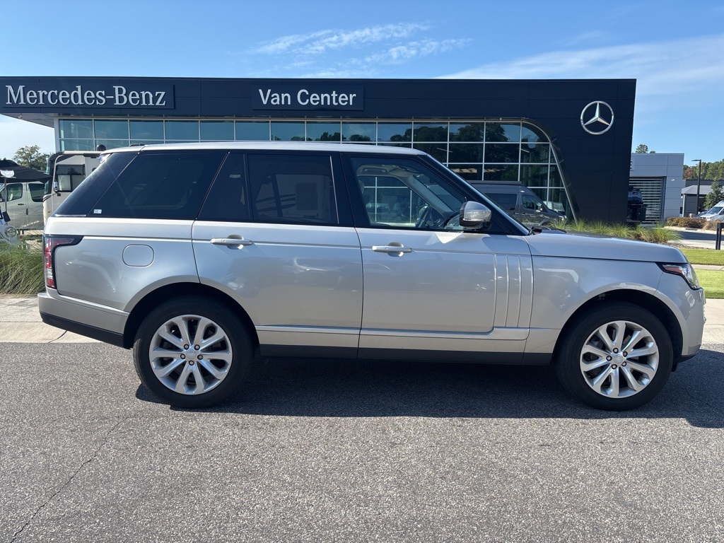 2015 Land Rover Range Rover SuperCharged photo 2