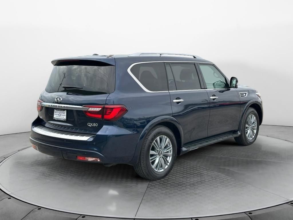 2024 Infiniti QX80 Luxe photo 2