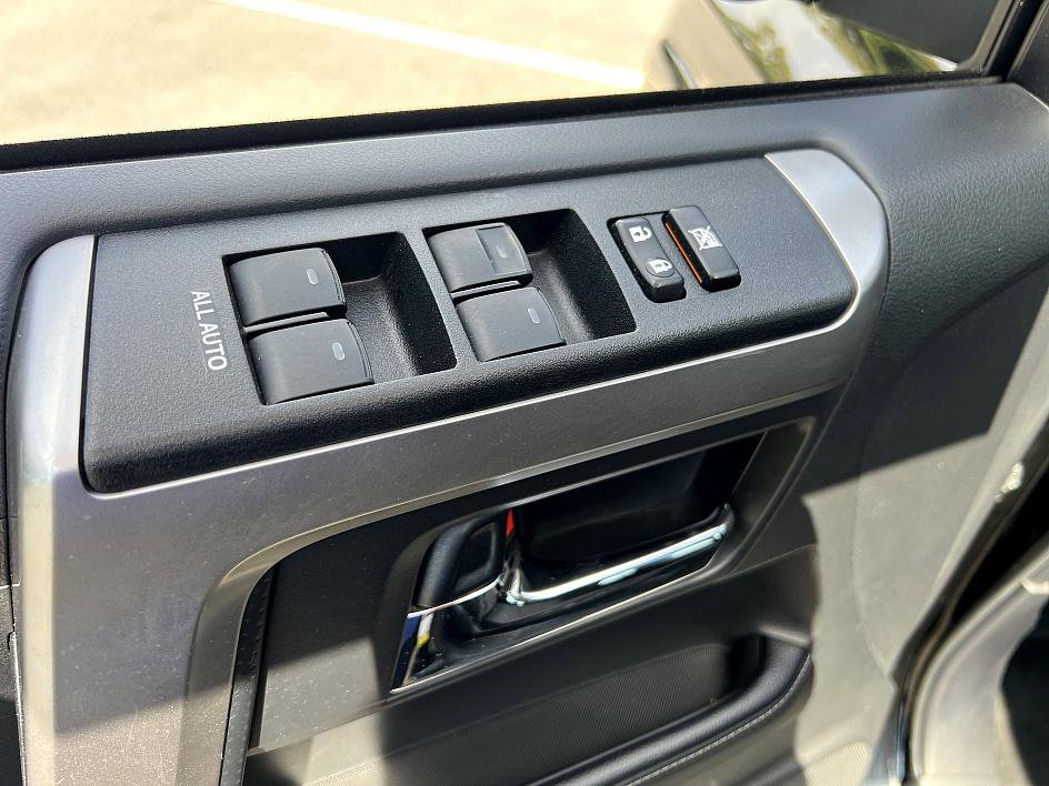 2024 Toyota 4Runner SR5 photo 18