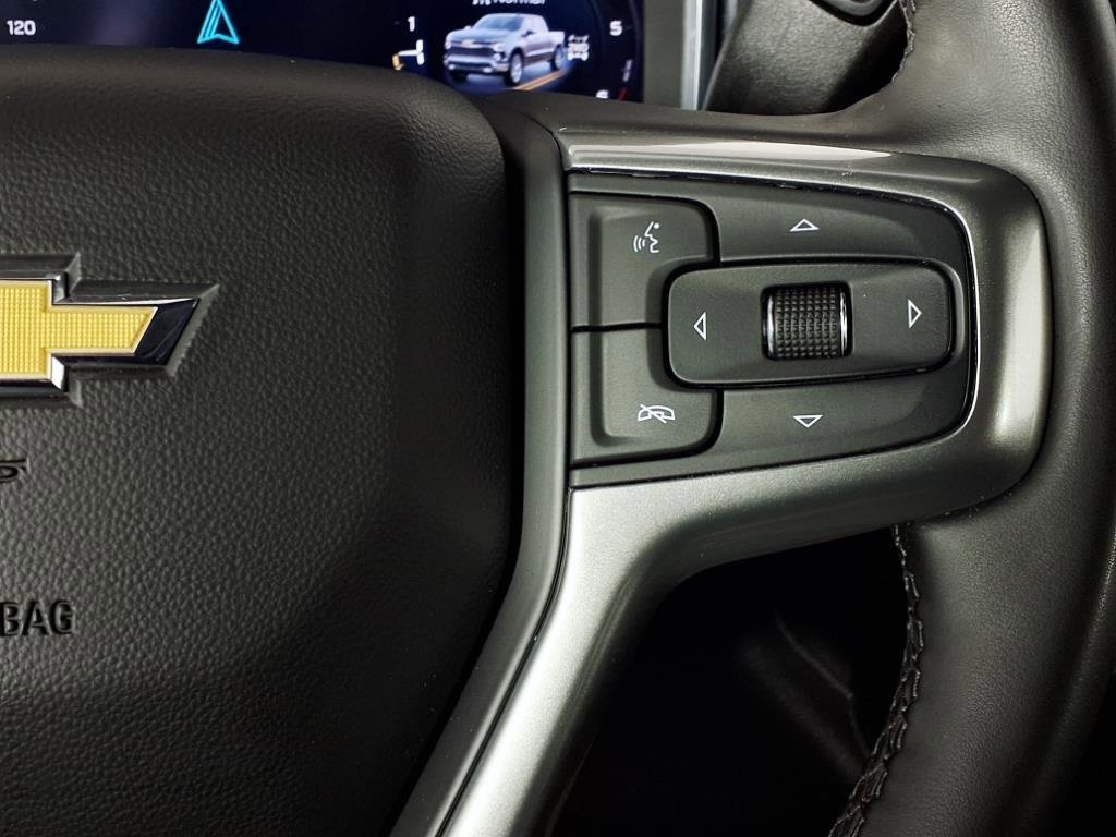 2025 Chevrolet Silverado 1500 LT photo 10