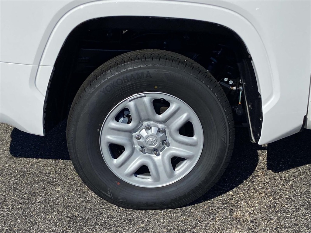 2026 Toyota Tundra SR CrewMax photo 3