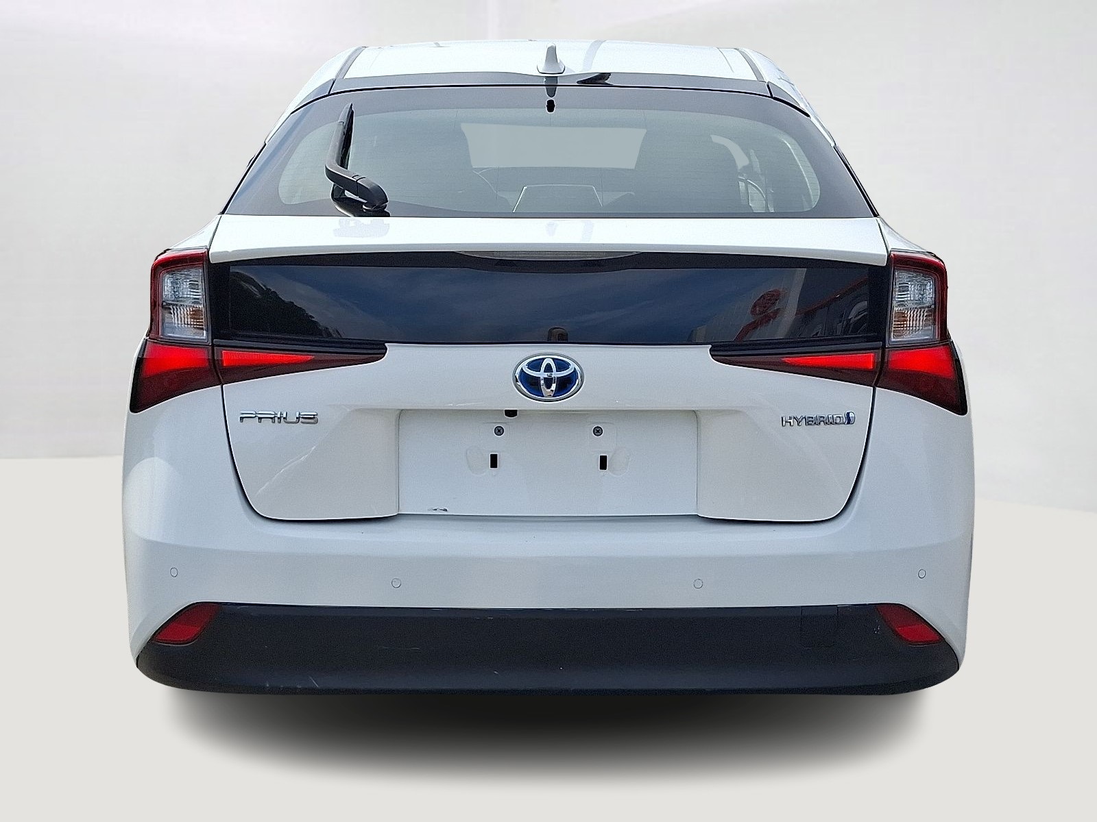 2022 Toyota Prius L Eco photo 5